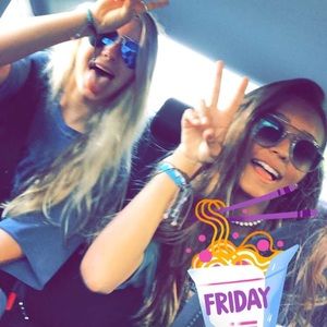 Meet your Posher, Molly